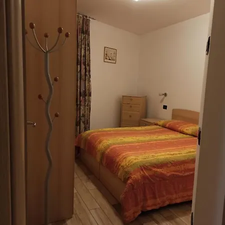 Apartment La Casa Di Nonna Lia Dimaro
